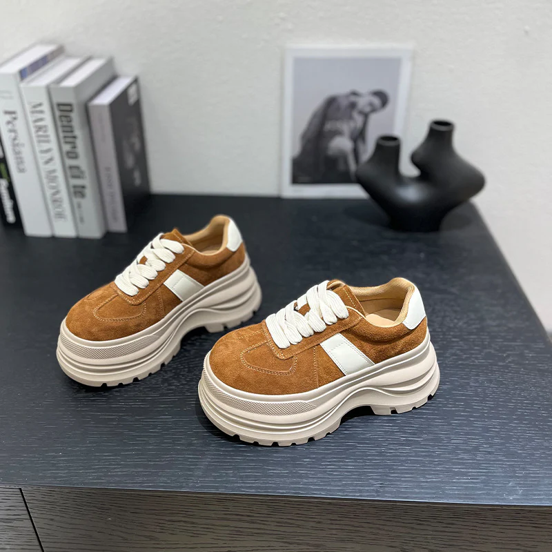 Damen Plattform-Sneaker mit komfortablem Fußbett und modischem Design Heidi Mode - Image 7