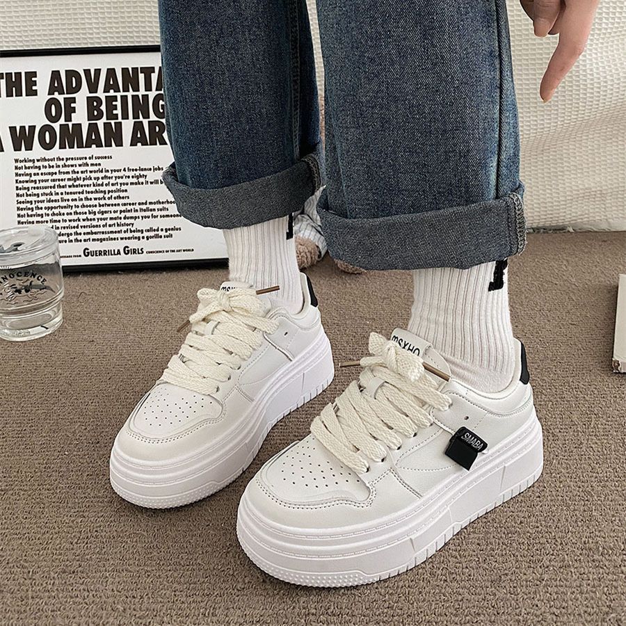 Damen Plattform-Sneaker mit modischem Design und bequemer Dämpfung Heidi Mode - Image 4