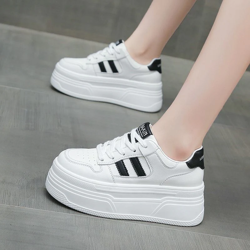 Damen Plattform-Sneaker mit modischem Design und hohem Komfort Heidi Mode - Image 2