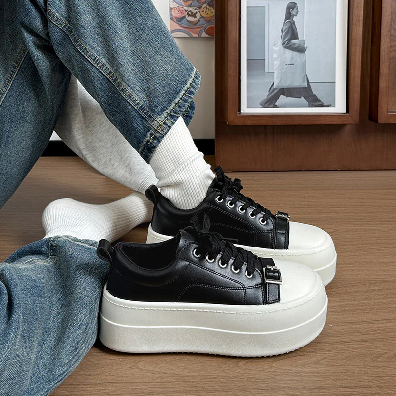 Damen Plattform-Sneaker mit stilvollem Design und extra dicker Sohle Heidi Mode - Image 3