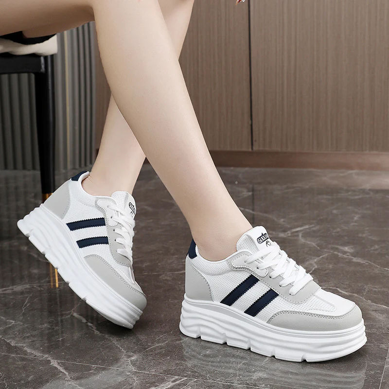 Damen Plattform Sneakers mit atmungsaktiver Obermaterialstruktur und modischem Design Heidi Mode - Image 3