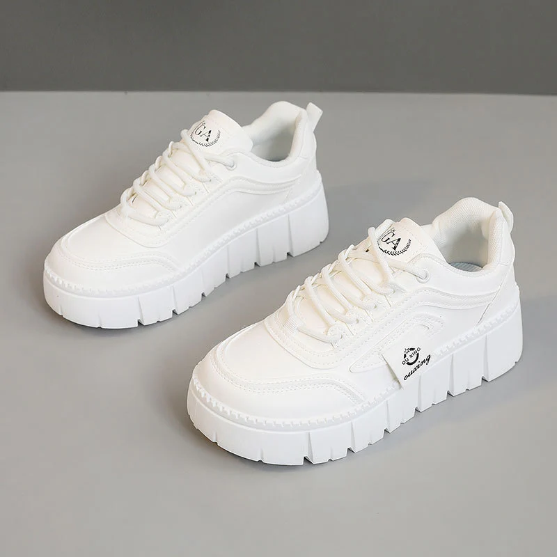 Damen Plattform Sneakers mit dämpfendem Sohlenprofil und sportlichem Design Heidi Mode - Image 6
