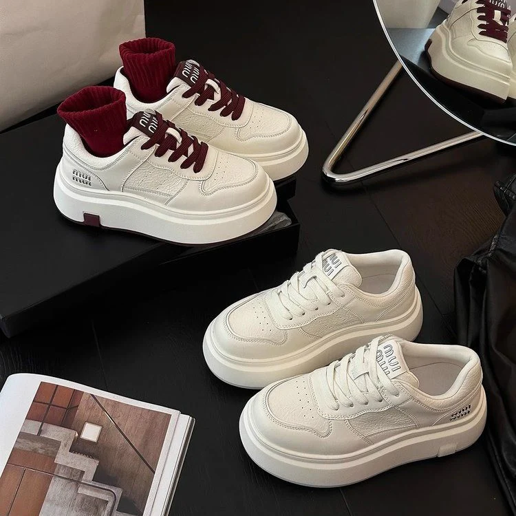 Damen Plattform Sneakers mit einzigartigem Obermaterial und ergonomischer Passform Heidi Mode - Image 4
