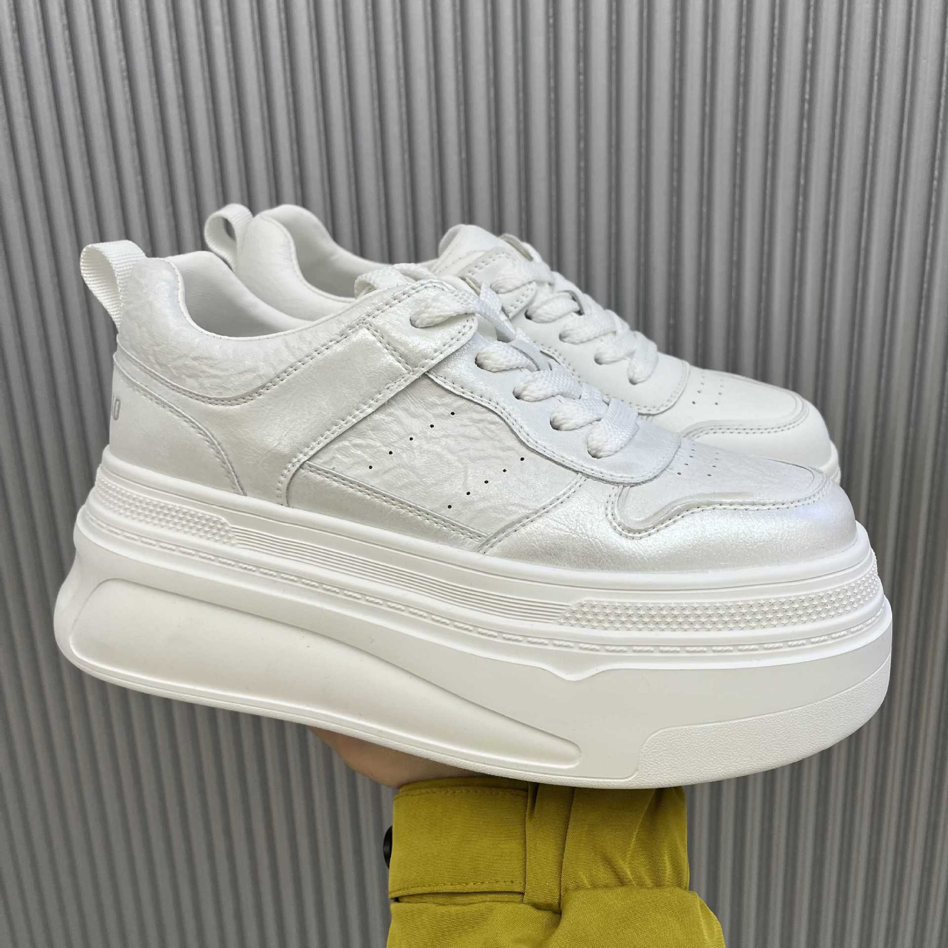 Damen Plattform Sneakers mit modernem Design und atmungsaktiver Netzstruktur Heidi Mode - Image 2