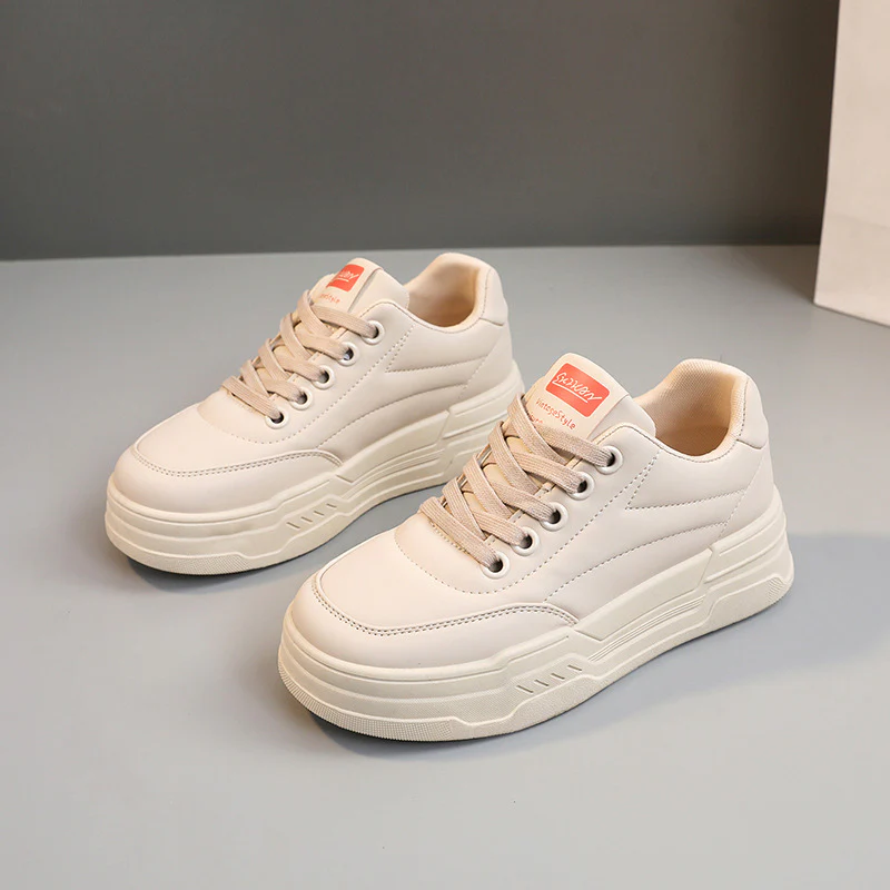Damen Plattform Sneakers mit robustem Sohlenprofil und sportlichem Design Heidi Mode - Image 8
