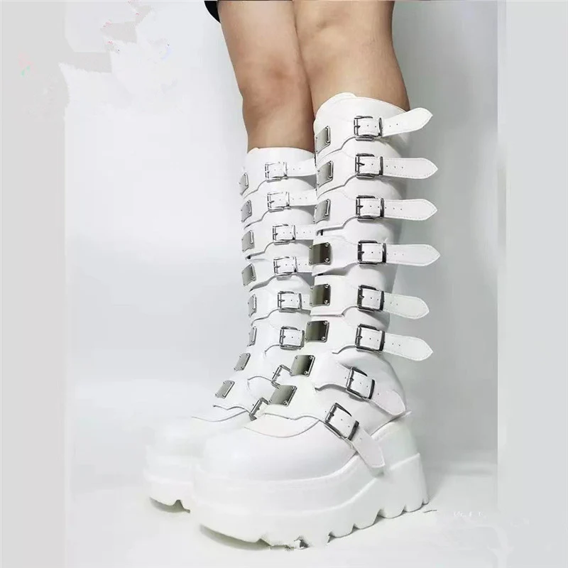 Damen Plattform Stiefel mit modischem Schnallen-Design und stabiler Sohle Heidi Mode - Image 4