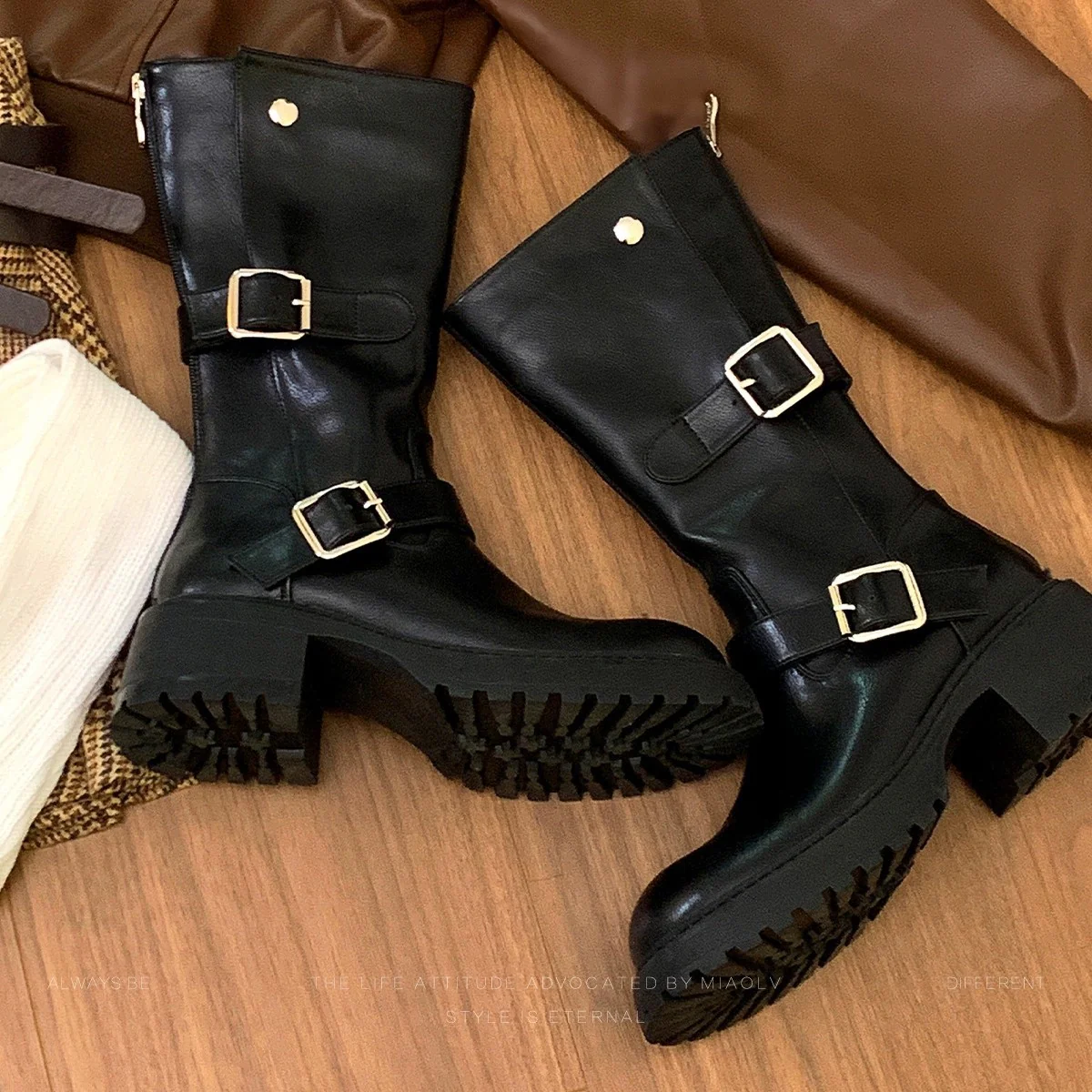 Damen robuste Stiefel mit modischem Schnallen-Design Heidi Mode - Image 4