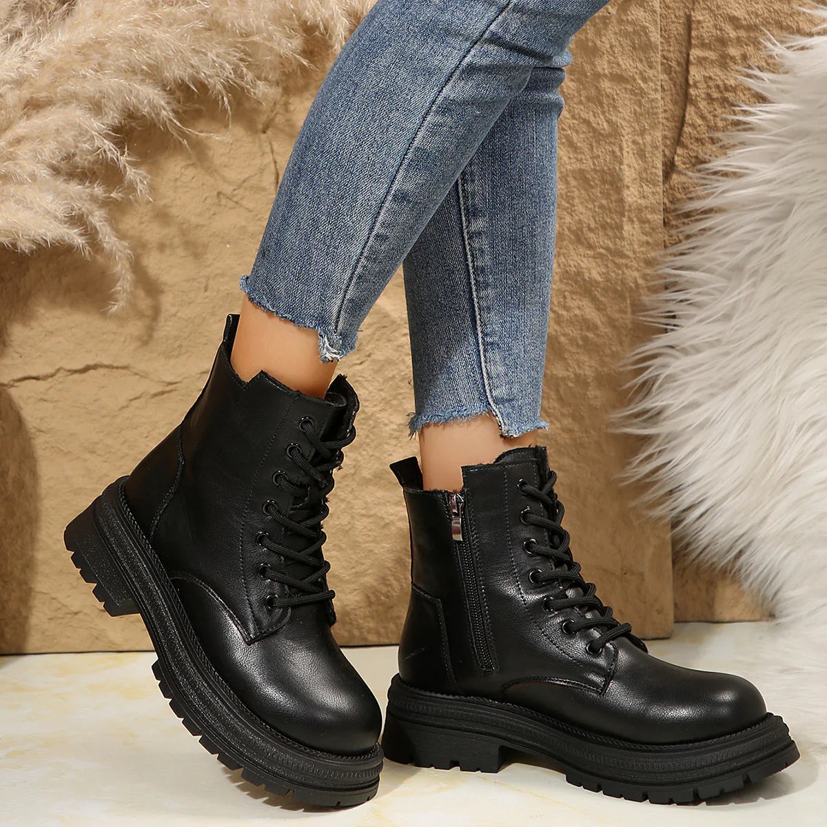 Damen Schnürboots mit robustem Profil und modischem Reißverschluss Heidi Mode - Image 2