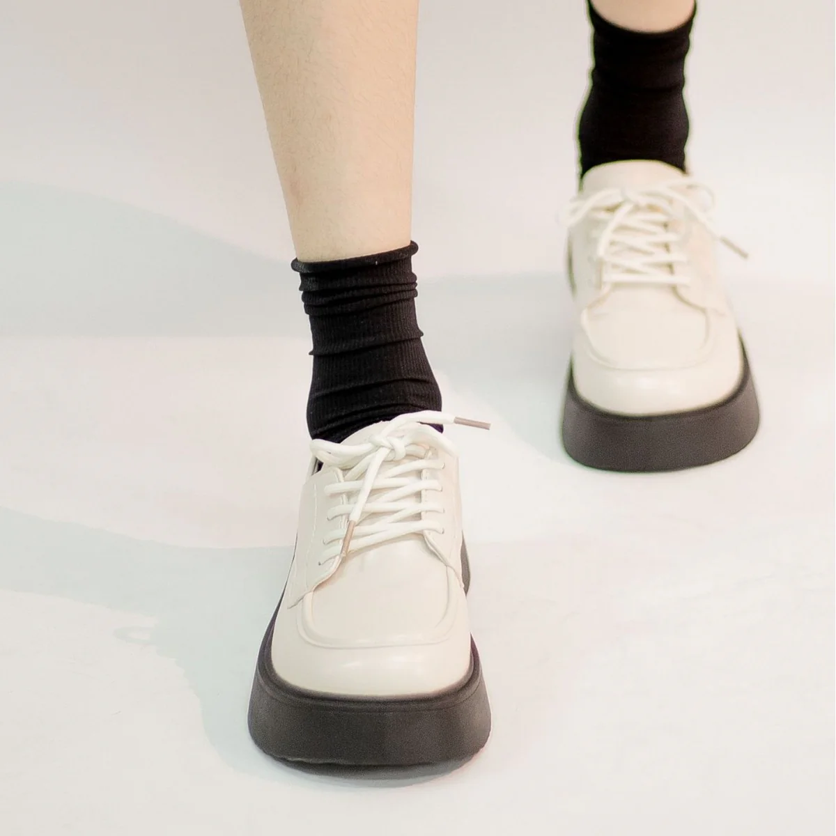 Damen Schnürschuhe mit modischem Plateau und edlem Obermaterial Heidi Mode - Image 3