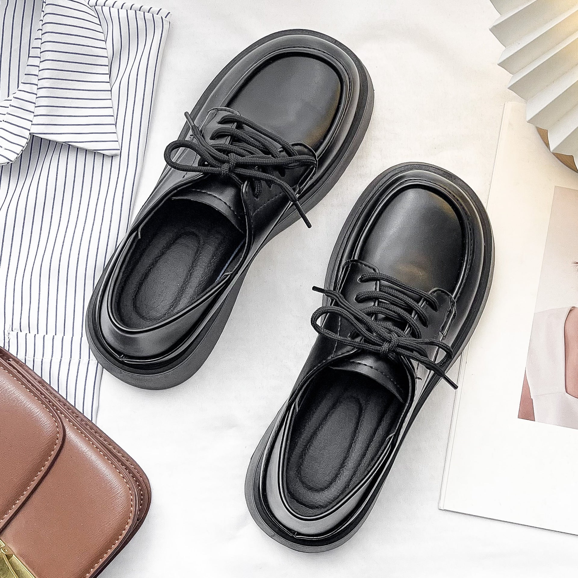 Damen Schnürschuhe mit modischem Plateau und edlem Obermaterial Heidi Mode - Image 4