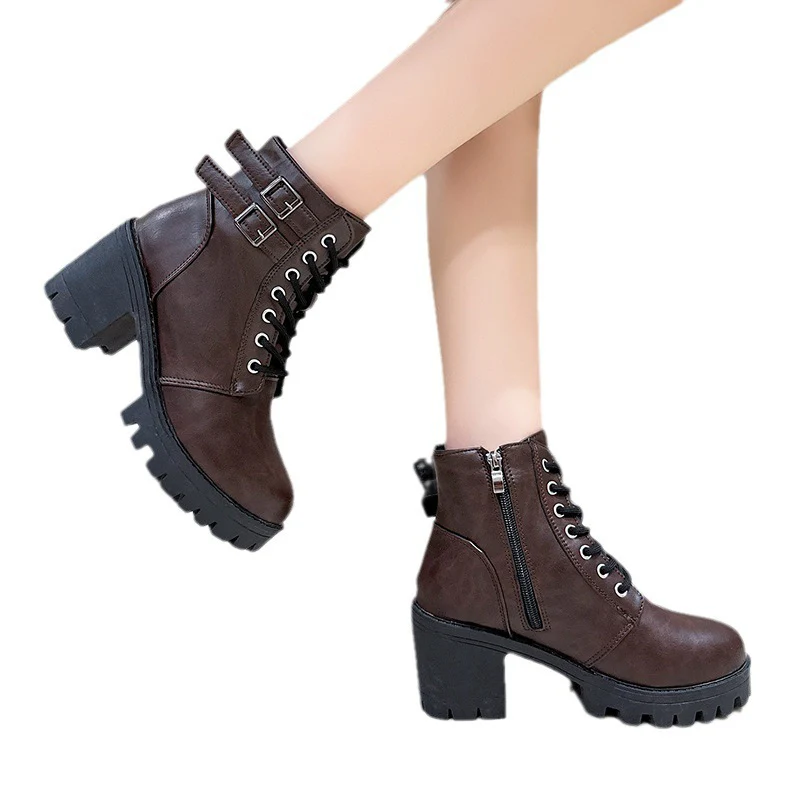 Damen Schnürstiefeletten mit modischen Schnallen und robustem Blockabsatz Heidi Mode - Image 5