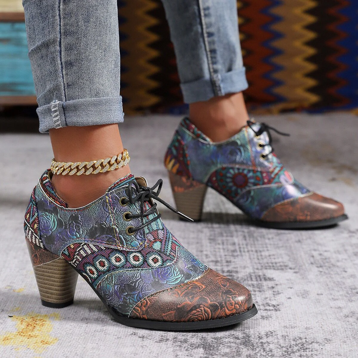 Damen Schuhwerk mit floralem Design und robustem Blockabsatz Heidi Mode - Image 3