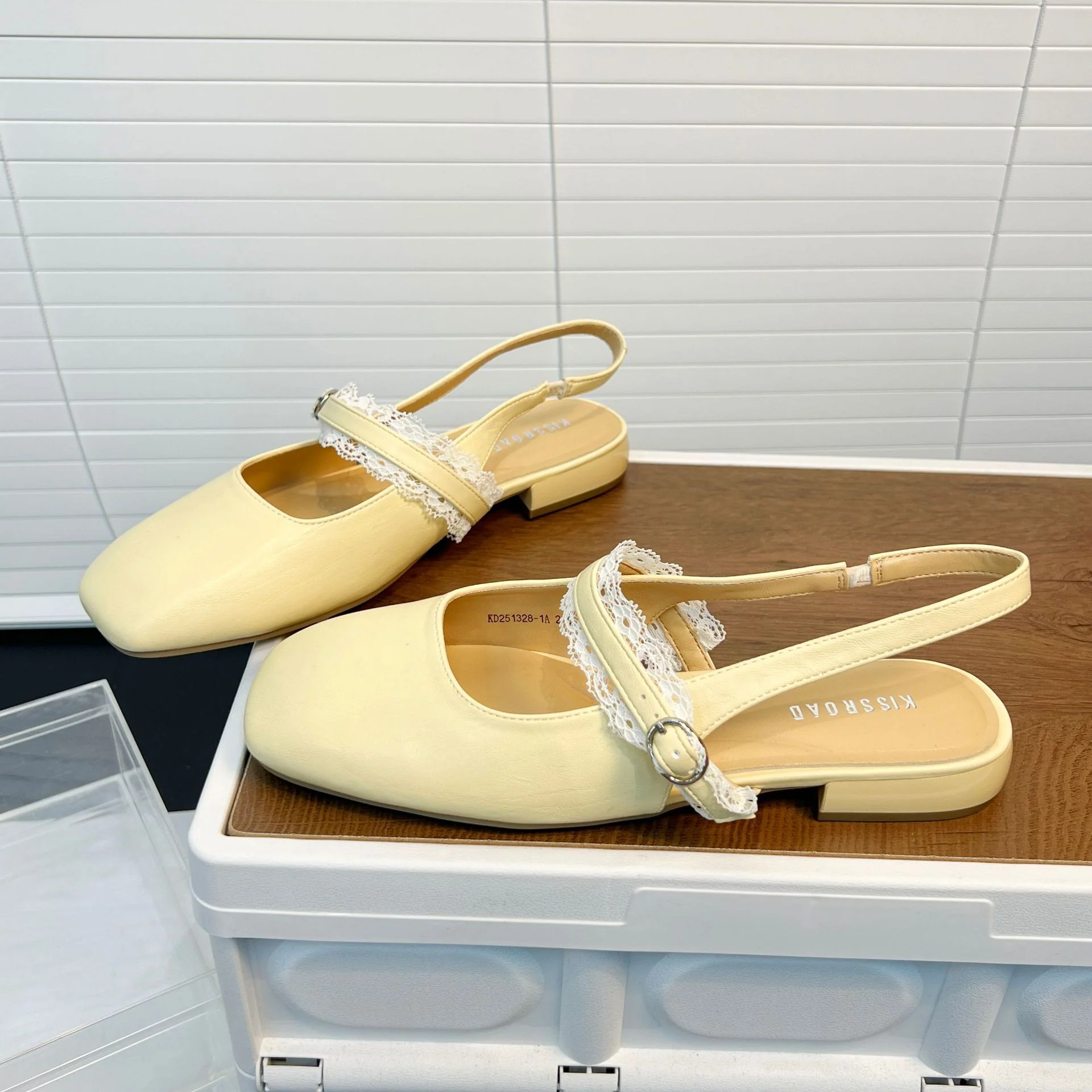 Damen Slingback Ballerinas mit zarter Spitzenverzierung und komfortablem Fußbett Heidi Mode - Image 6