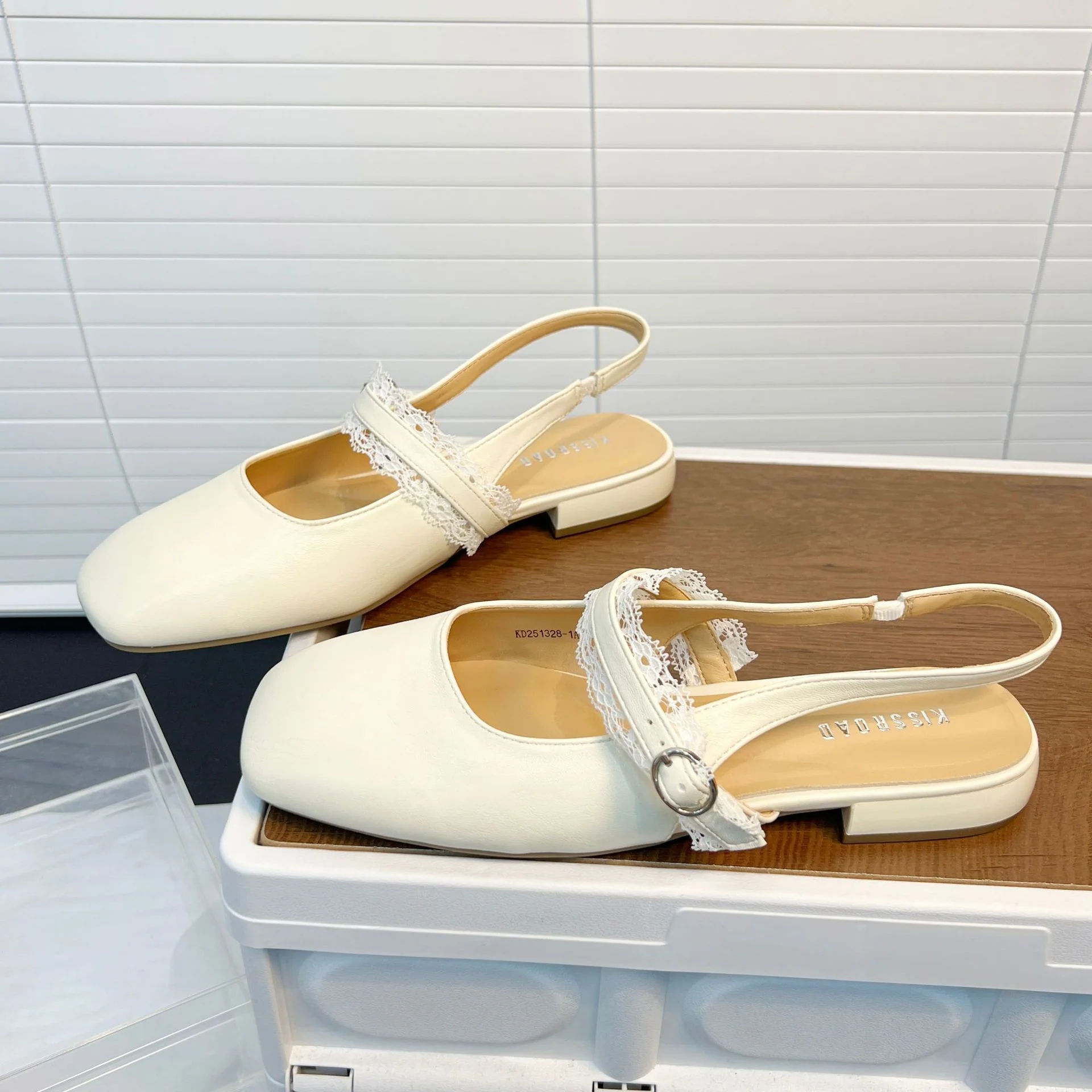 Damen Slingback Ballerinas mit zarter Spitzenverzierung und komfortablem Fußbett Heidi Mode - Image 7