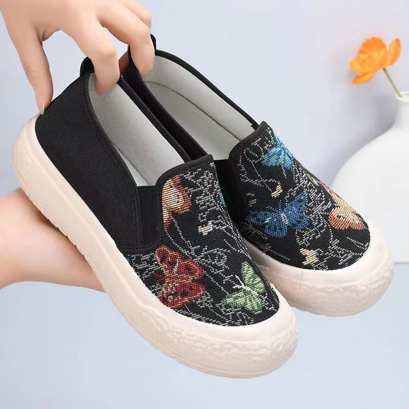 Damen Slip-On Schuhe mit buntem Schmetterlingsmotiv Heidi Mode - Image 4