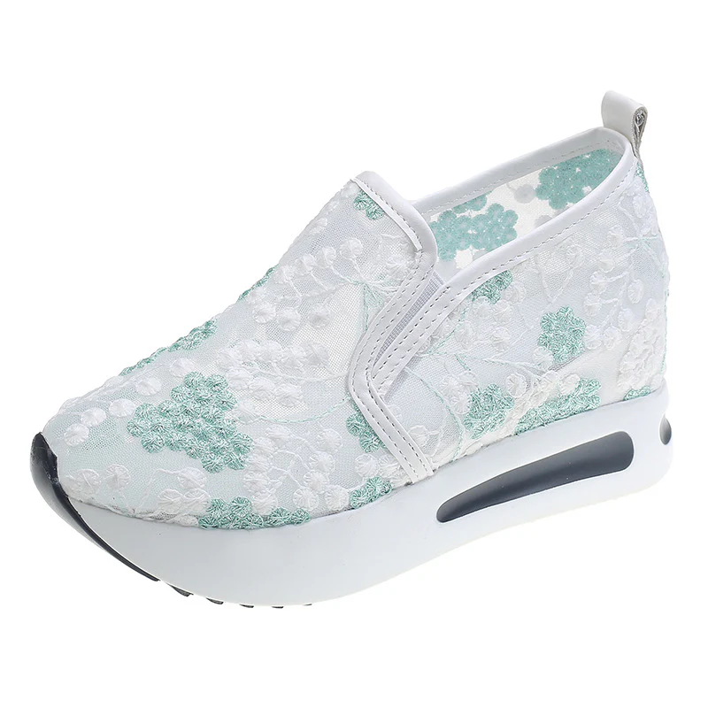 Damen Slip-On Sneaker mit modischem Blumenmusterdetail und bequemer Sohle Heidi Mode - Image 5