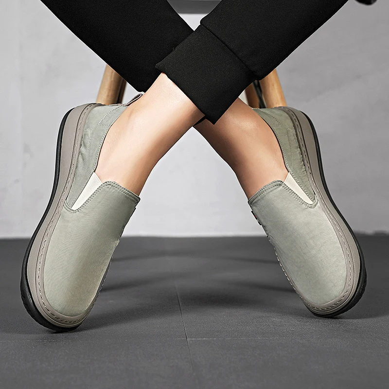 Damen Slip-On Sneakers mit atmungsaktiver Oberflächenstruktur Heidi Mode - Image 2
