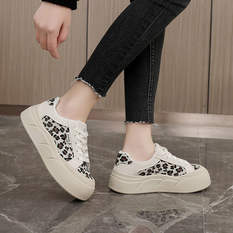 Damen Sneaker mit animalischem Muster und bequemer Sohle Heidi Mode - Image 4
