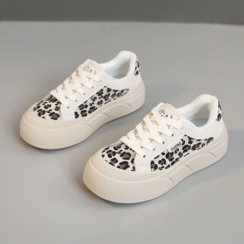 Damen Sneaker mit animalischem Muster und bequemer Sohle Heidi Mode - Image 6