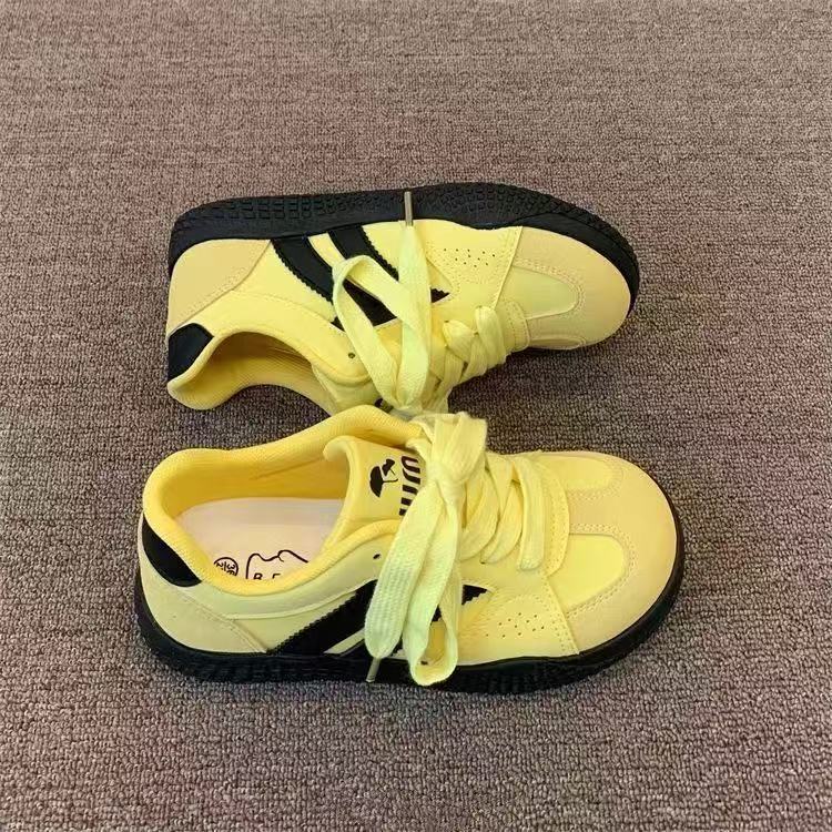 Damen Sneaker mit atmungsaktivem Obermaterial und gepolsterter Innensohle Heidi Mode - Image 2