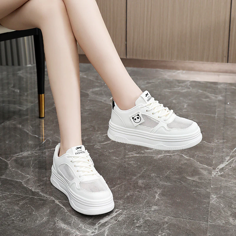 Damen Sneaker mit atmungsaktivem Obermaterial und rutschfester Sohle Heidi Mode - Image 2