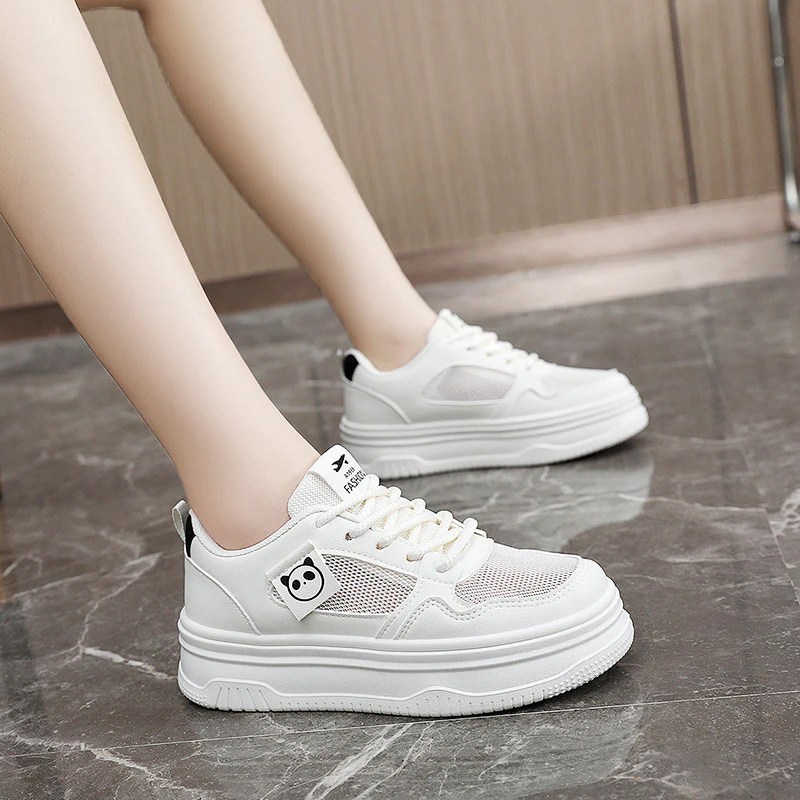 Damen Sneaker mit atmungsaktivem Obermaterial und rutschfester Sohle Heidi Mode - Image 3