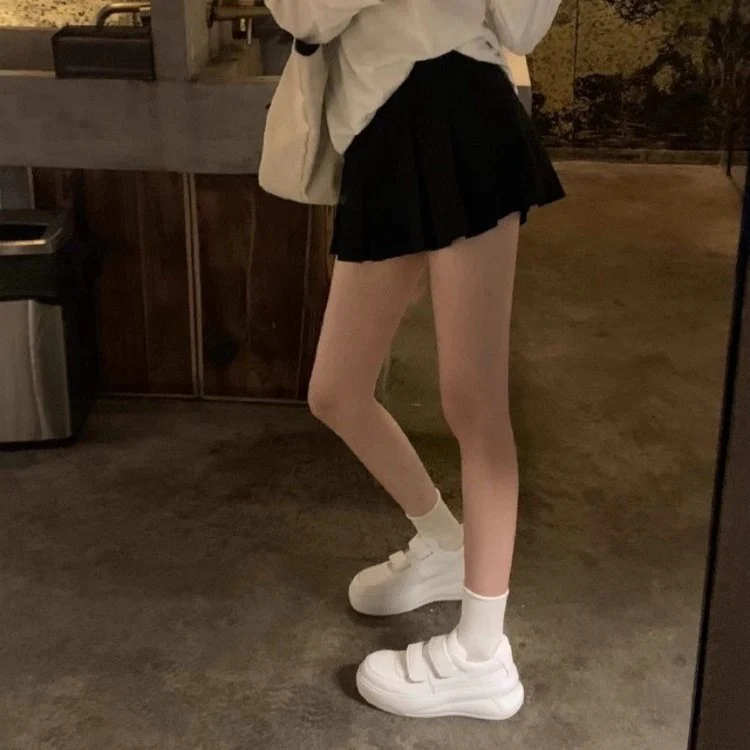 Damen Sneaker mit doppeltem Klettverschluss und gepolsterter Sohle Heidi Mode - Image 4