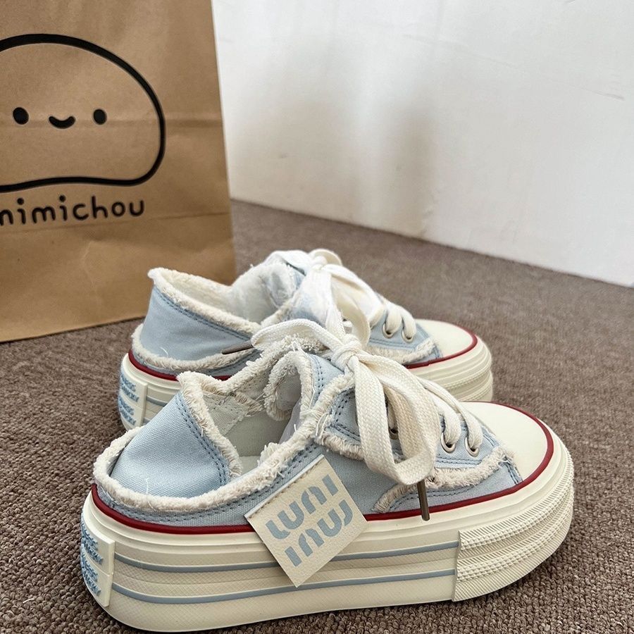 Damen Sneaker mit flauschiger Oberflächenstruktur und trendiger Blocksohle Heidi Mode - Image 6