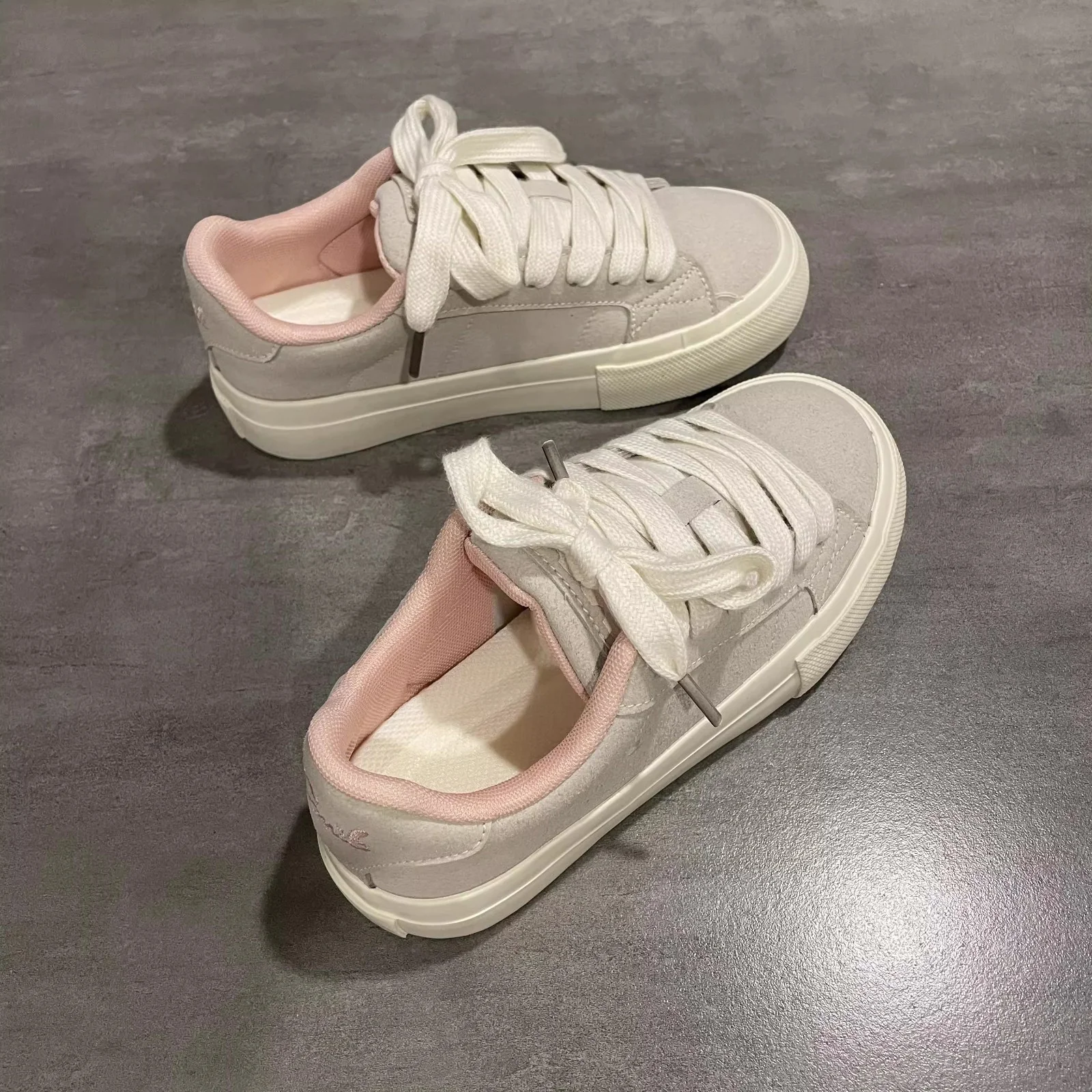 Damen Sneaker mit flexiblem Komfort und atmungsaktiver Obermaterialien Heidi Mode - Image 3