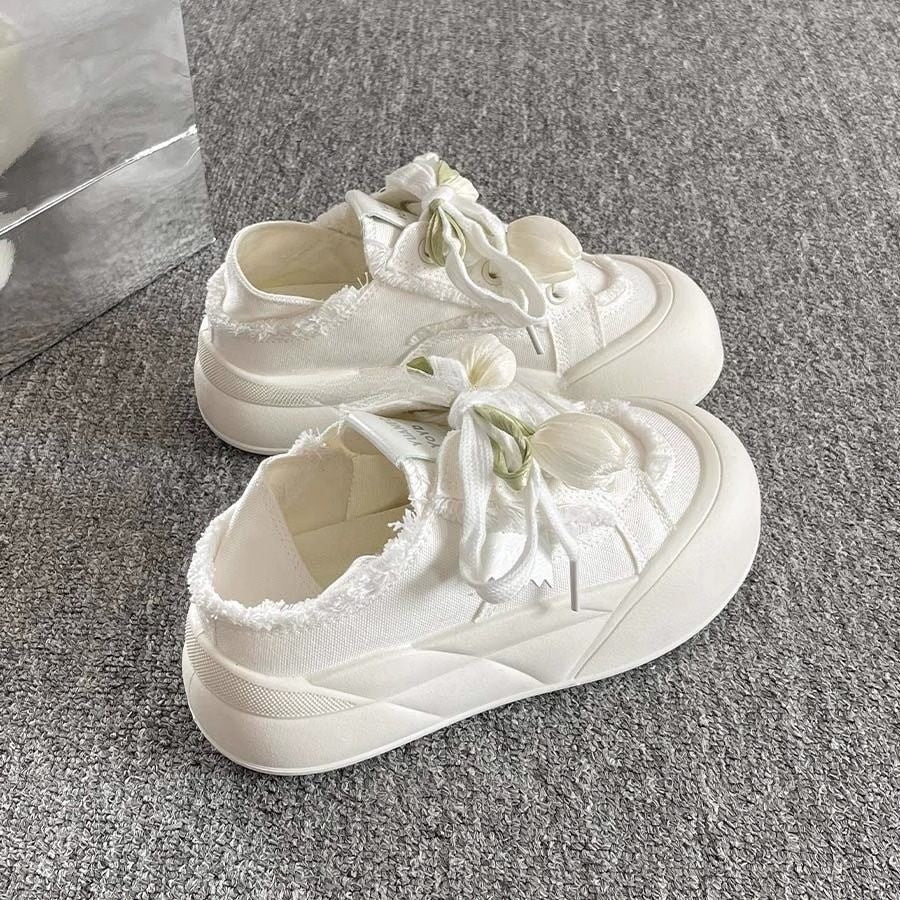Damen Sneaker mit floralem Schnürsenkel und trendigem Design Heidi Mode - Image 4