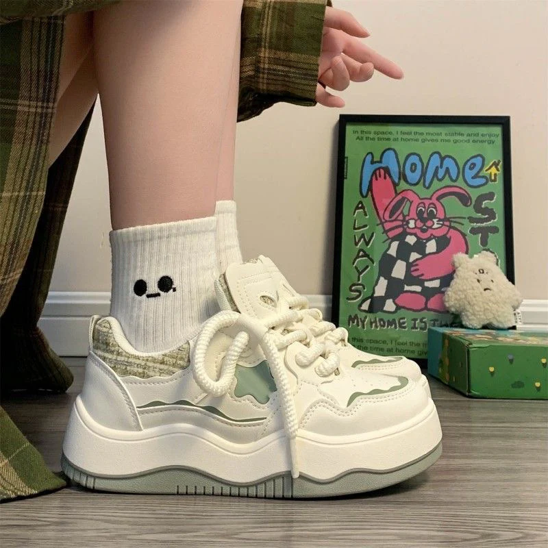 Damen Sneaker mit gepolsterter Sohle und modernem Design Heidi Mode - Image 6