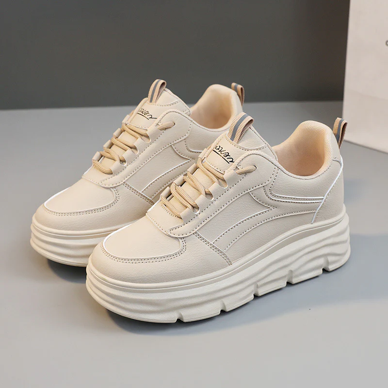 Damen Sneaker mit hochgezogenem Sohlenprofil und atmungsaktiver Oberflächenstruktur Heidi Mode - Image 7