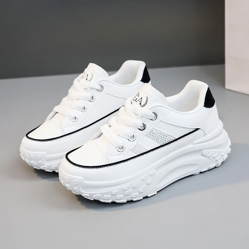 Damen Sneaker mit hochgezogenem Sohlenprofil und reflektierendem Design Heidi Mode - Image 8