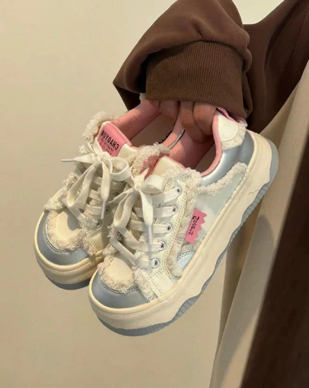 Damen Sneaker mit kuscheligem Innenfutter und rutschfester Sohle Heidi Mode - Image 6
