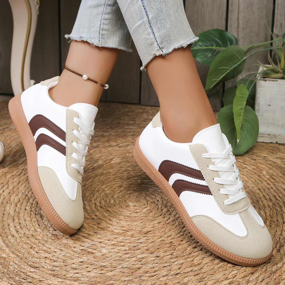 Damen Sneaker mit sportivem Design und bequemer Sohle Heidi Mode - Image 3