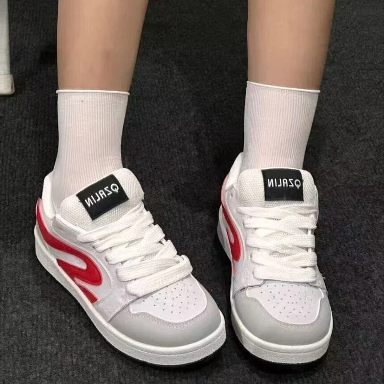 Damen Sneakers im lässigen Streetwear-Stil mit atmungsaktivem Obermaterial und dämpfender Sohle Heidi Mode - Image 4