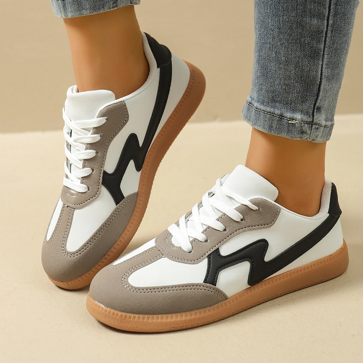 Damen Sneakers im modernen Design mit innovativer Profilsohle Heidi Mode