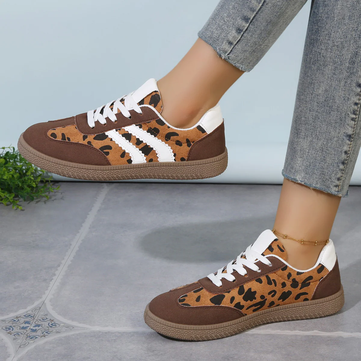 Damen Sneakers im modernen Leo-Design mit bequemer Sohle Heidi Mode - Image 3