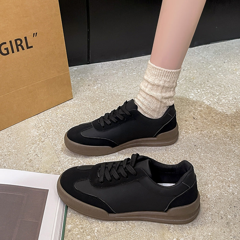 Damen Sneakers im modernen minimalistischen Design mit rutschfester Sohle Heidi Mode - Image 2