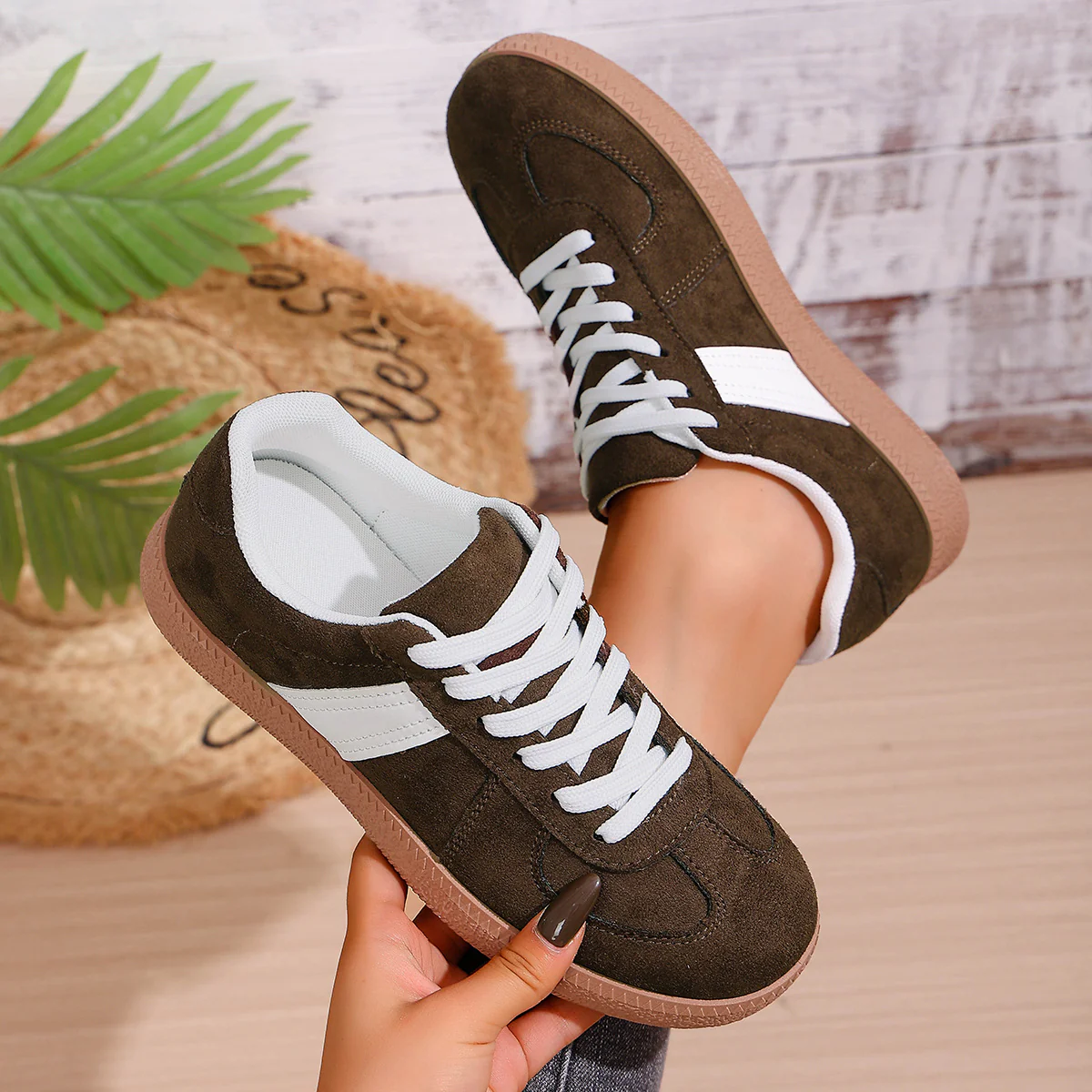 Damen Sneakers im sportlich-eleganten Design mit atmungsaktiven Einsätzen Heidi Mode - Image 4