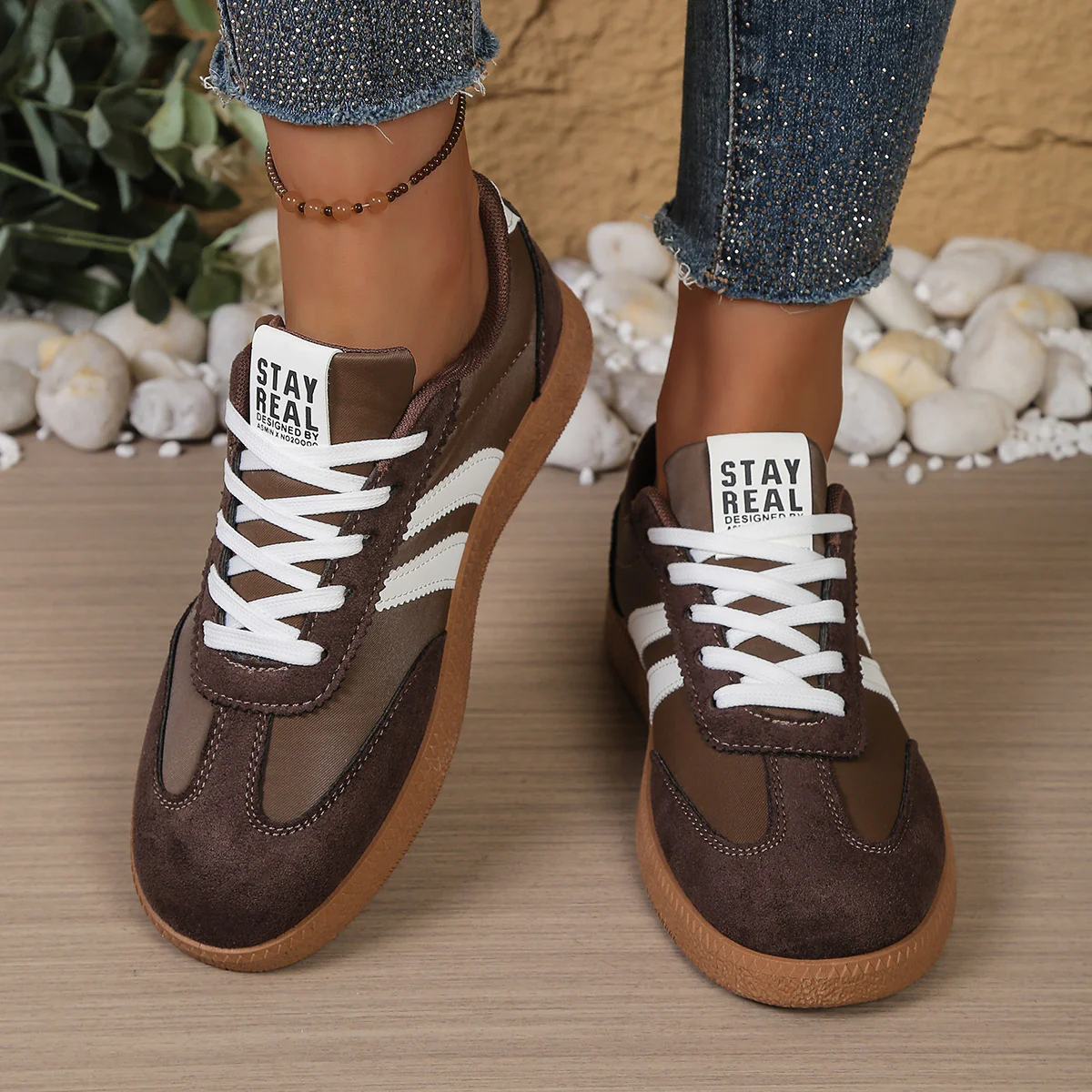 Damen Sneakers im sportlich-eleganten Design mit rutschfester Laufsohle Heidi Mode - Image 3