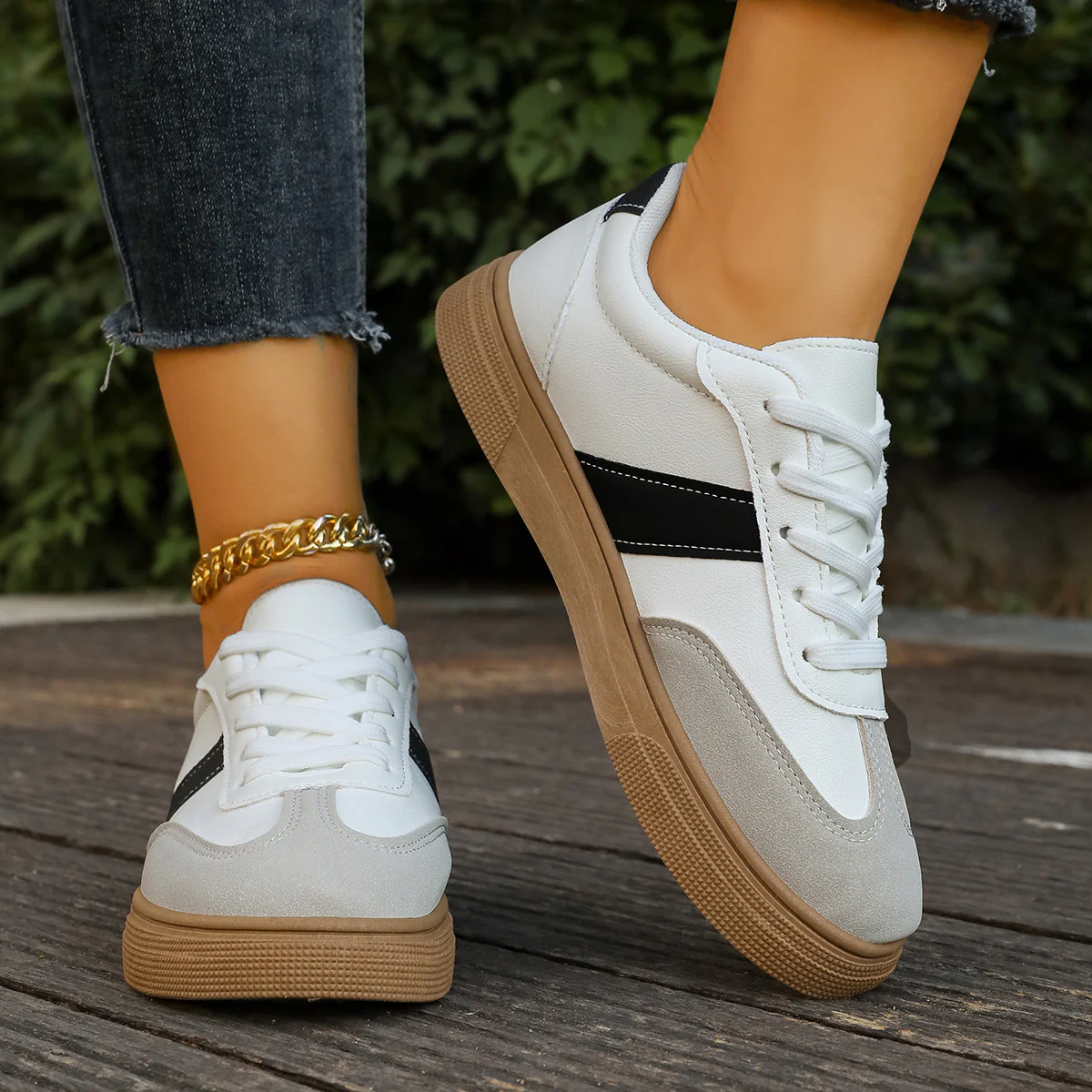 Damen Sneakers im sportlich-eleganten Stil mit gepolsterter Laufsohle Heidi Mode - Image 2