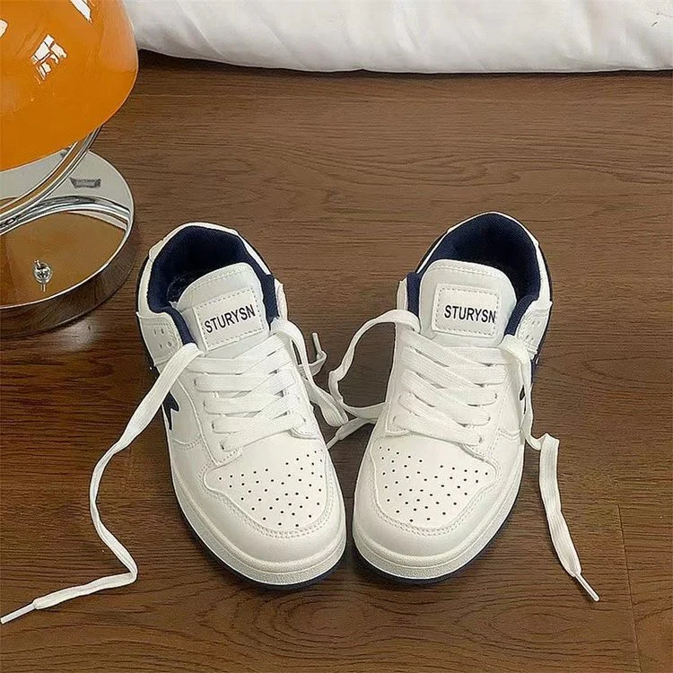 Damen Sneakers im sportlich-modernen Design mit atmungsaktiven Einsätzen und gepolsterter Innensohle Heidi Mode - Image 2