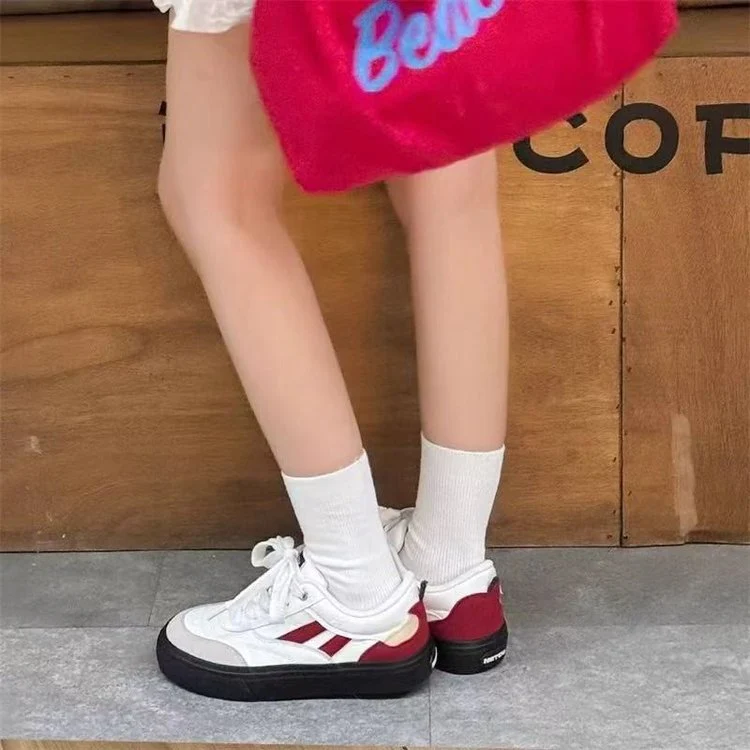 Damen Sneakers im sportlichen Design mit atmungsaktiven Mesh-Einsätzen und dämpfender Sohle Heidi Mode - Image 5