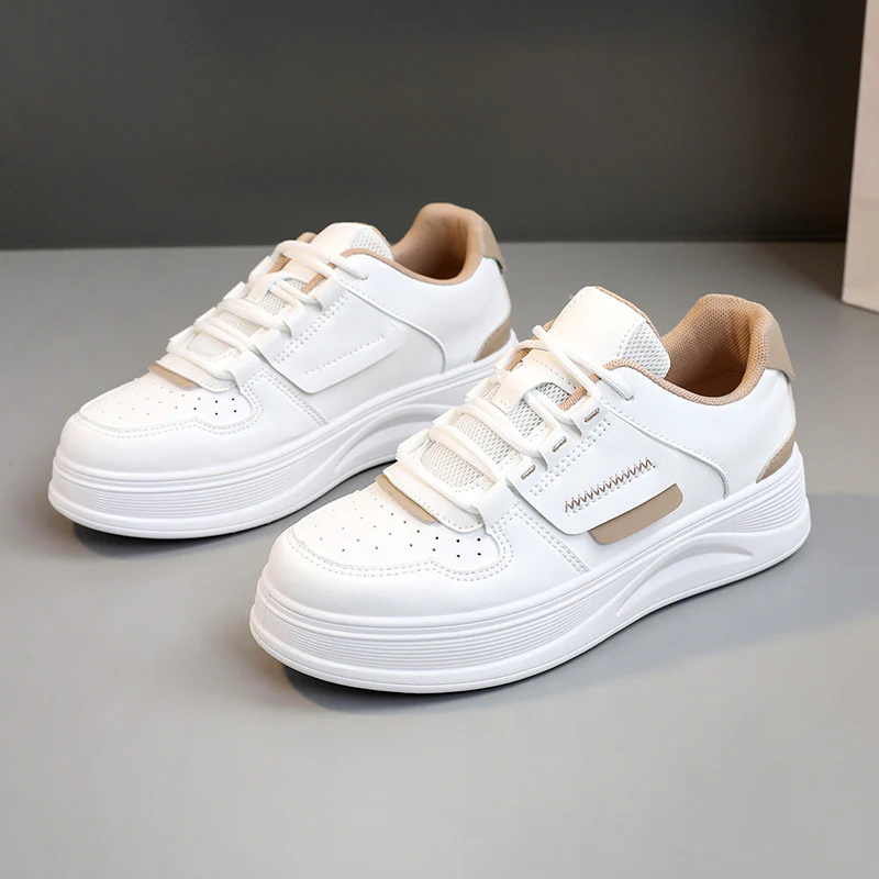Damen Sneakers im sportlichen Design mit atmungsaktiver Oberflächenstruktur und flexibel gepolsterter Laufsohle Heidi Mode - Image 7