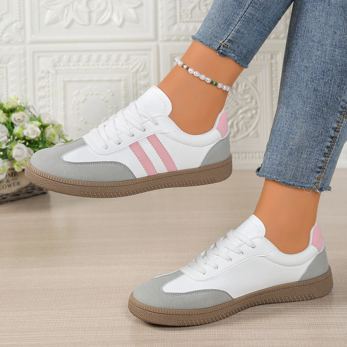 Damen Sneakers im sportlichen Design mit strukturiertem Obermaterial und rutschfester Sohle Heidi Mode