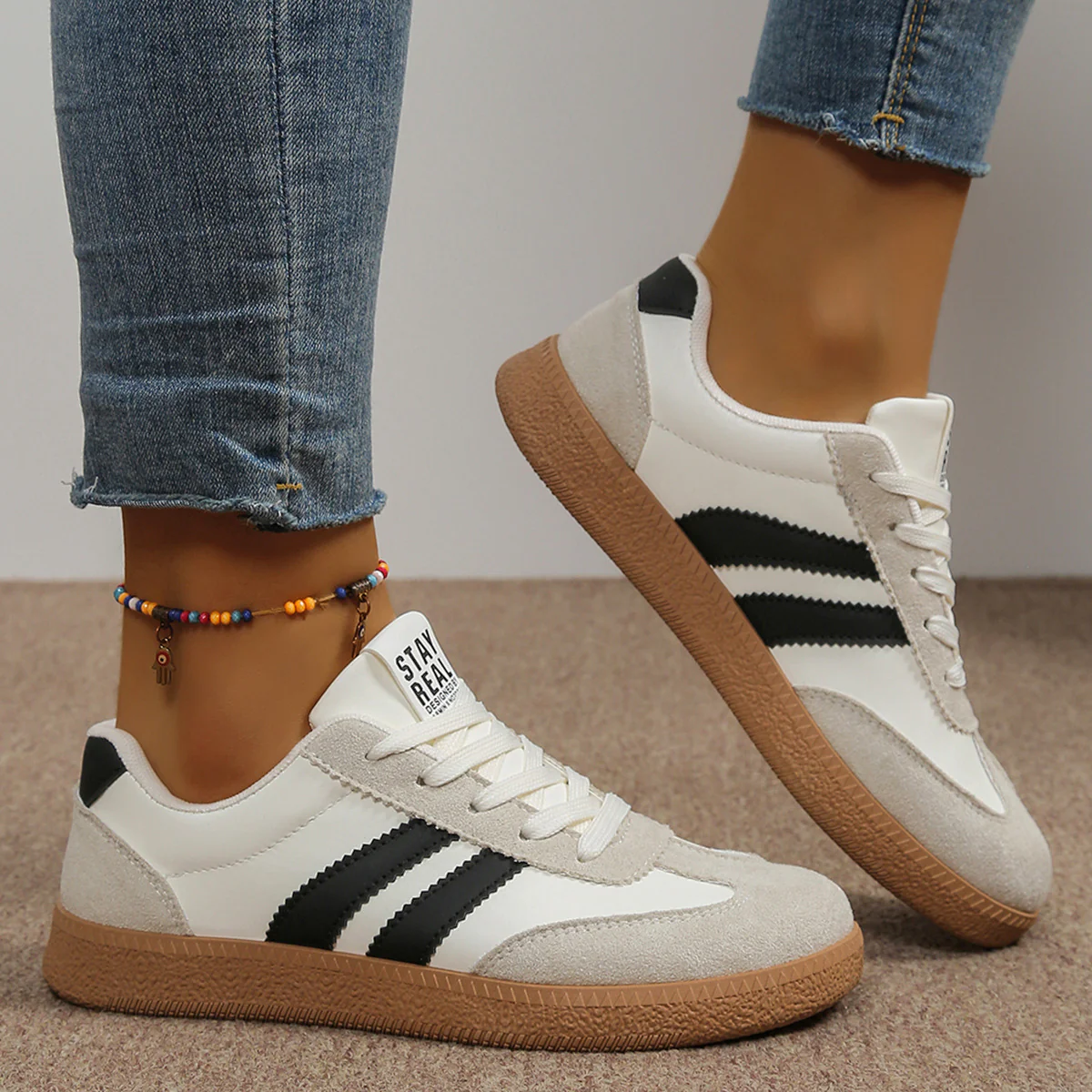 Damen Sneakers im sportlichen Retro-Design mit atmungsaktiven Mesh-Einsätzen und bequemer Sohle Heidi Mode - Image 3
