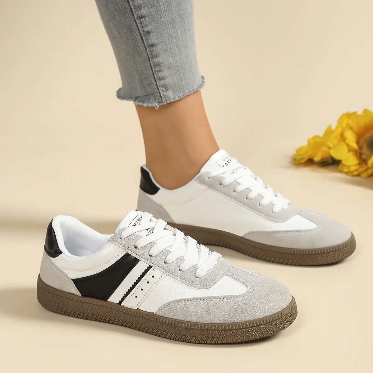 Damen Sneakers im sportlichen Retro-Look mit hochwertiger Verarbeitung Heidi Mode - Image 4