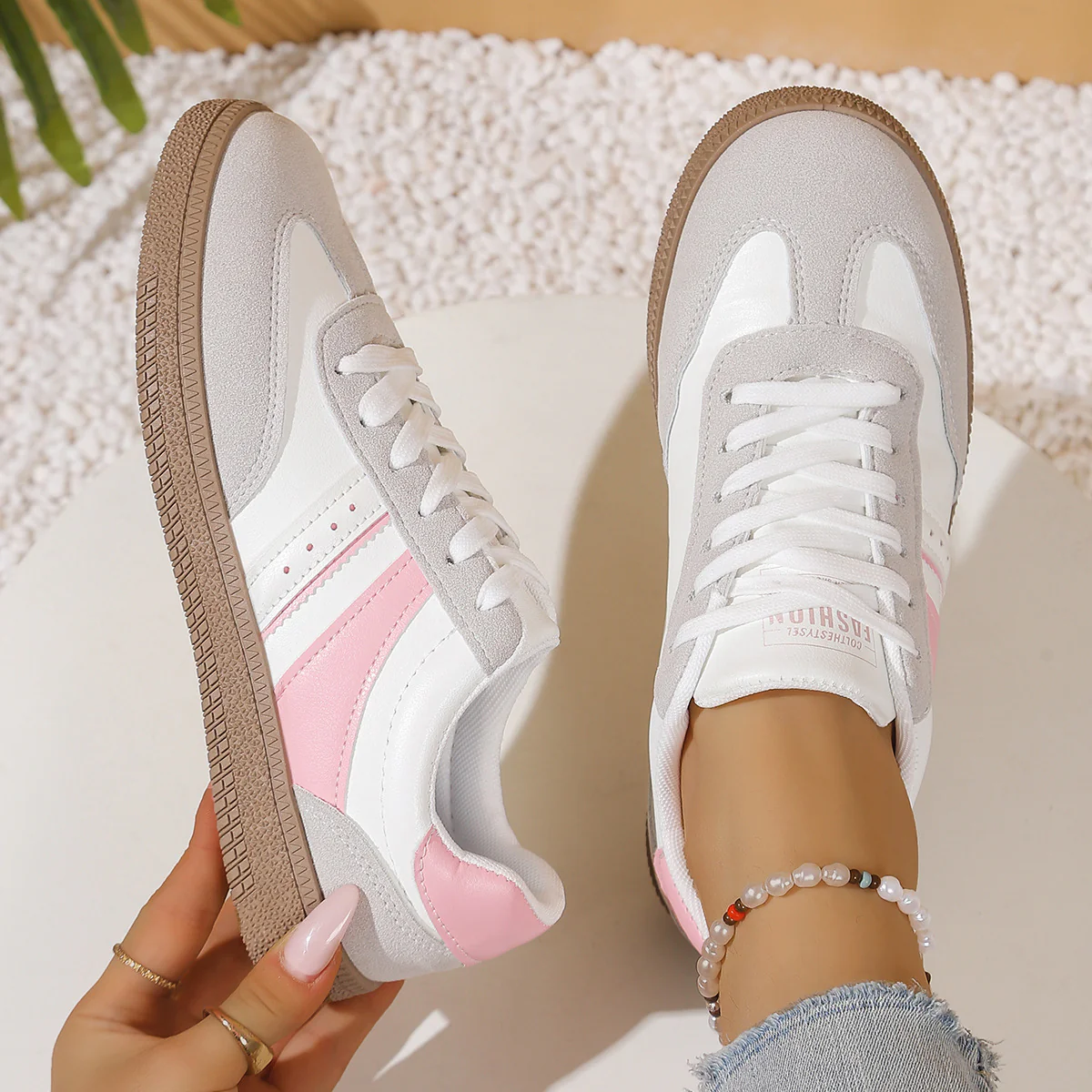 Damen Sneakers im sportlichen Retro-Look mit hochwertiger Verarbeitung Heidi Mode - Image 6
