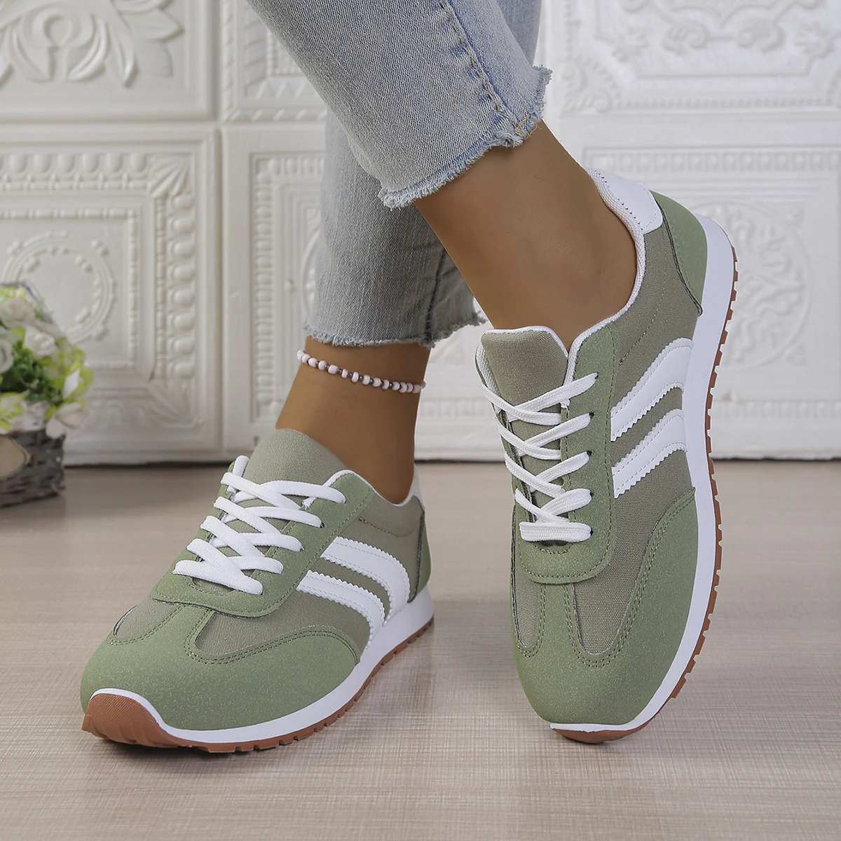 Damen Sneakers im sportlichen Retro-Stil mit atmungsaktiver Oberflächenstruktur Heidi Mode - Image 4